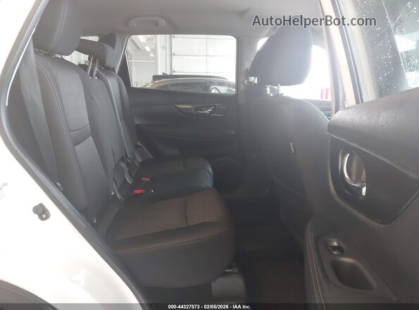 KNMAT2MT1HP561337 2017 NISSAN ROGUE White VIN կոդի պիտակի տեսք