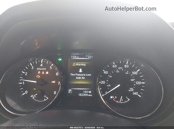 KNMAT2MT1HP561337 2017 NISSAN ROGUE White Հետևի նստատեղերի տեսք