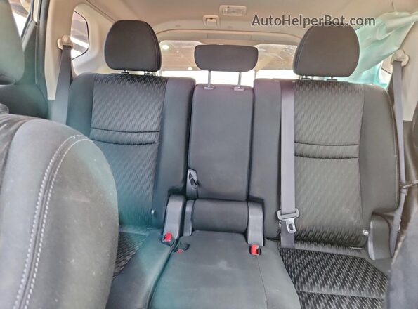 KNMAT2MT2KP541816 2019 NISSAN ROGUE Silver Հետևի նստատեղերի տեսք