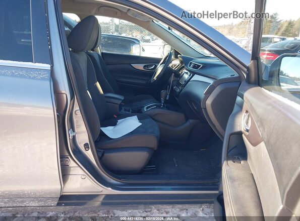KNMAT2MV0GP650283 2016 NISSAN ROGUE Серый Вид салона спереди