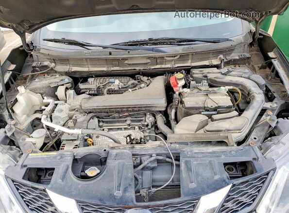 KNMAT2MV3GP645420 2016 NISSAN ROGUE Green Widok komory silnika