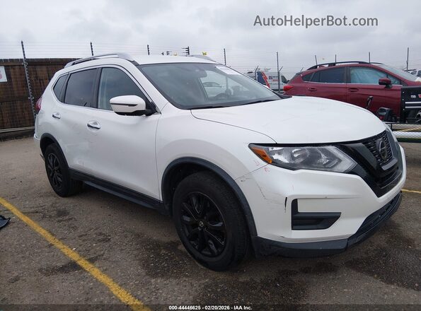 KNMAT2MV7JP577565 2018 NISSAN ROGUE White Front right