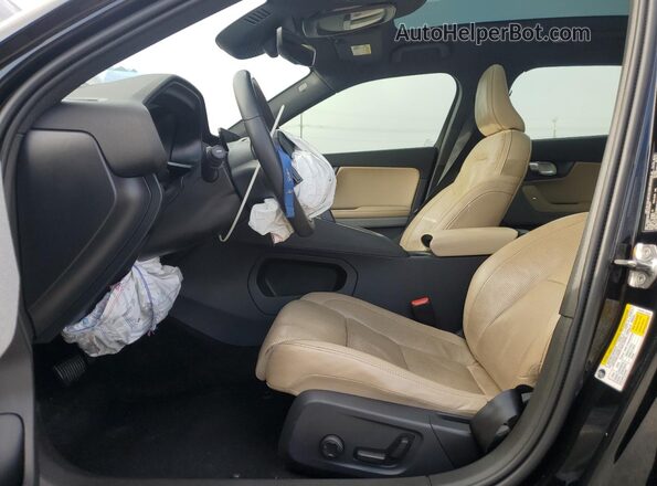 LPSED3KA9NL055207 2022 POLESTAR 2 Черный Вид салона спереди