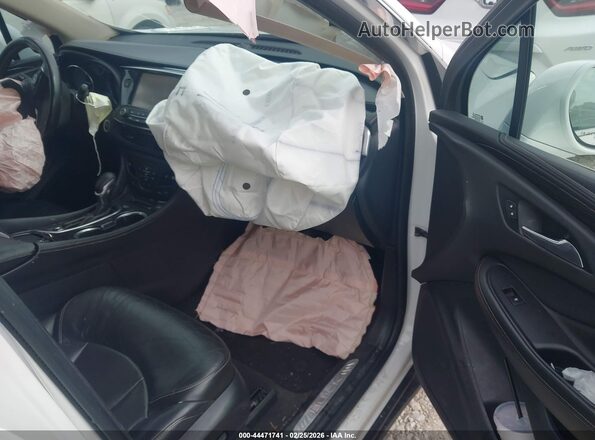 LRBFX1SA2JD081335 2018 BUICK ENVISION White Vista interior delantera