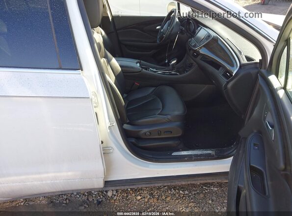 LRBFXCSA0LD031161 2020 BUICK ENVISION Белый Вид салона спереди