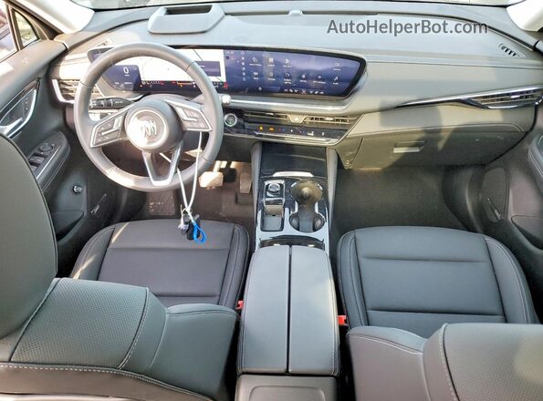 LRBFZKE43SD076717 2025 BUICK ENVISION Purple Widok deski rozdzielczej