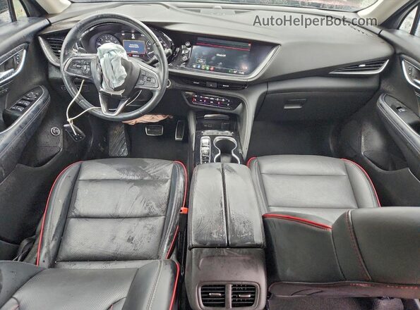 LRBFZNR47PD057655 2023 BUICK ENVISION Red Vista del salpicadero