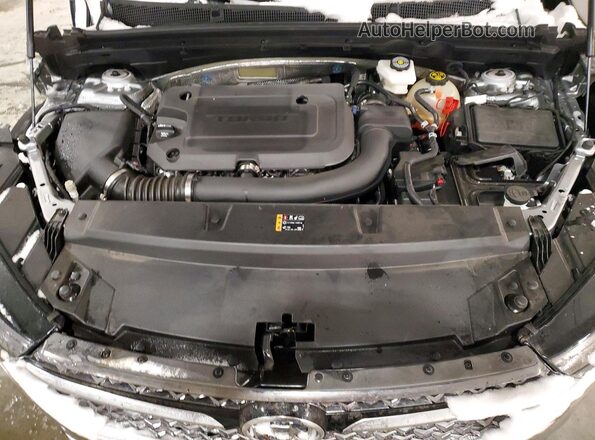 LRBFZSR41PD192046 2023 BUICK ENVISION Silver Vista del compartimento del motor