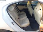 2017 Volvo S60 Inscription T5 Platinum Белый vin: LYV402HM7HB148276