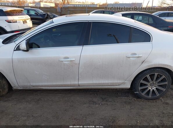 LYV402HM7HB148276 2017 VOLVO S60 INSCRIPTION Белый Вид задней части салона