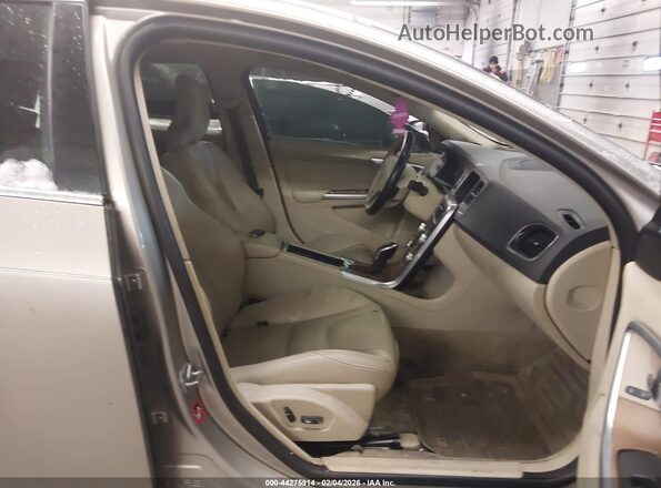 LYV612TK9GB096580 2016 VOLVO S60 INSCRIPTION Tan Вид салону спереду