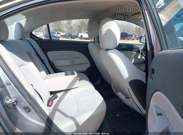 ML32F3FJ0HHF07007 2017 MITSUBISHI MIRAGE G4 Gray VIN կոդի պիտակի տեսք