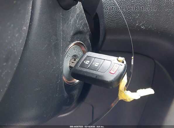 ML32F3FJ2JHF04924 2018 MITSUBISHI MIRAGE G4 Синий Вид панели приборов