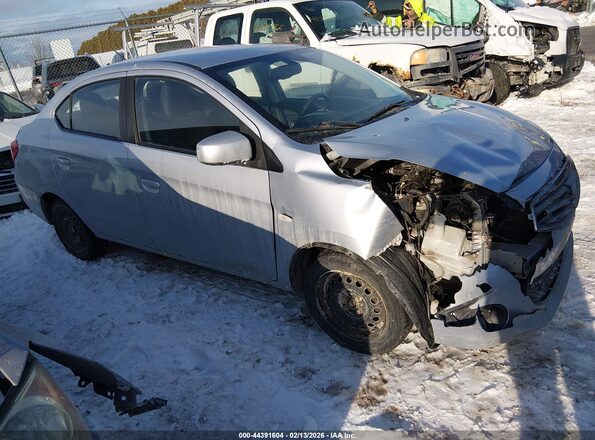 ML32F3FJ4HHF11321 2017 MITSUBISHI MIRAGE G4 Серебряный Передняя правая четверть