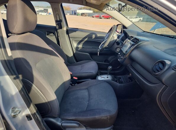 ML32F3FJ6KHF16687 2019 MITSUBISHI MIRAGE Серебряный Вид салона спереди