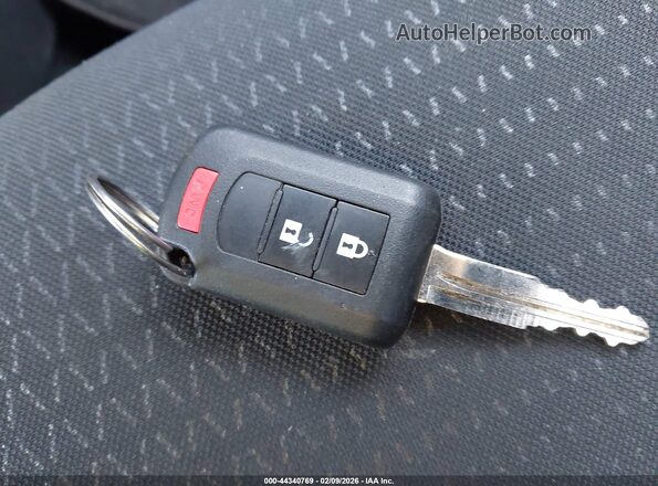 ML32FUFJ3RHF04531 2024 MITSUBISHI MIRAGE G4 Бордовый Вид панели приборов