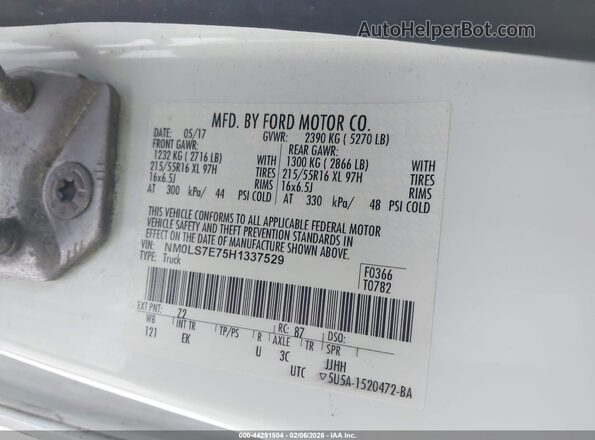 NM0LS7E75H1337529 2017 FORD TRANSIT CONNECT White Widok komory silnika