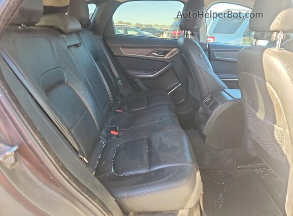 SADCJ2EX3NA690375 2022 JAGUAR F-PACE White Widok tylnych siedzeń