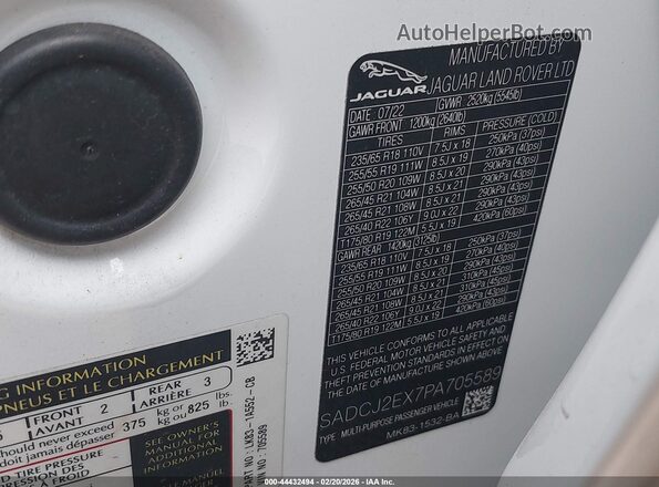 SADCJ2EX7PA705589 2023 JAGUAR F-PACE Белый Вид подкапотного пространства
