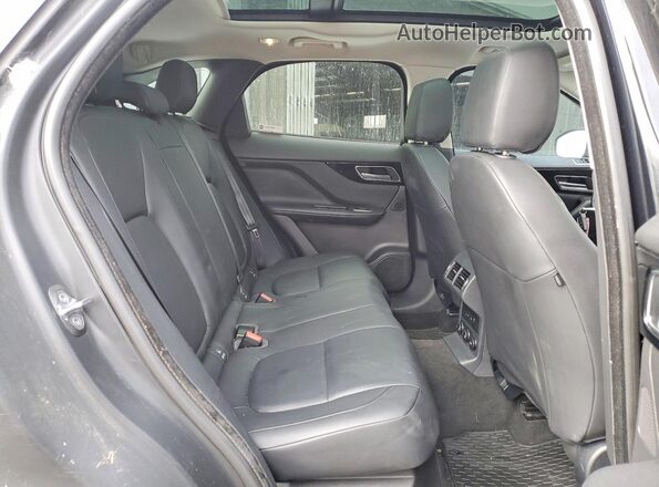 SADCJ2FX3JA273797 2018 JAGUAR F-PACE Черный Вид задней части салона
