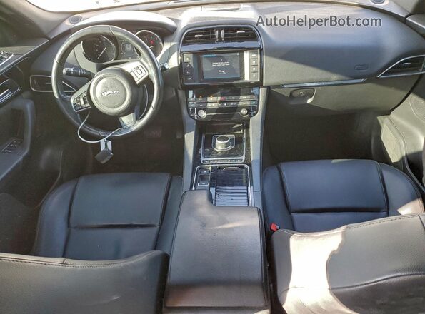 SADCJ2FX4JA276126 2018 JAGUAR F-PACE Белый Вид панели приборов