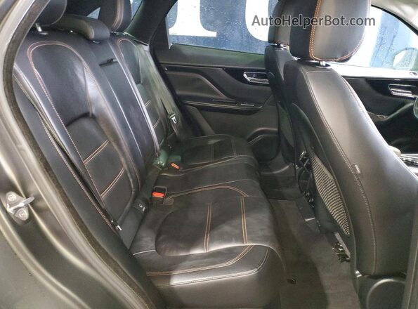 SADCK2BV4HA067951 2017 JAGUAR F-PACE Черный Вид задней части салона