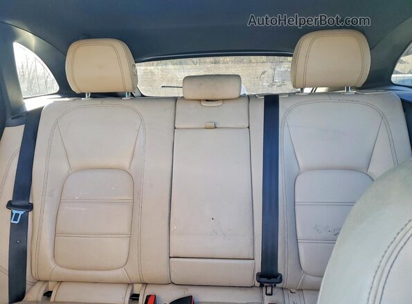 SADCK2BVXHA057845 2017 JAGUAR F-PACE Черный Вид задней части салона