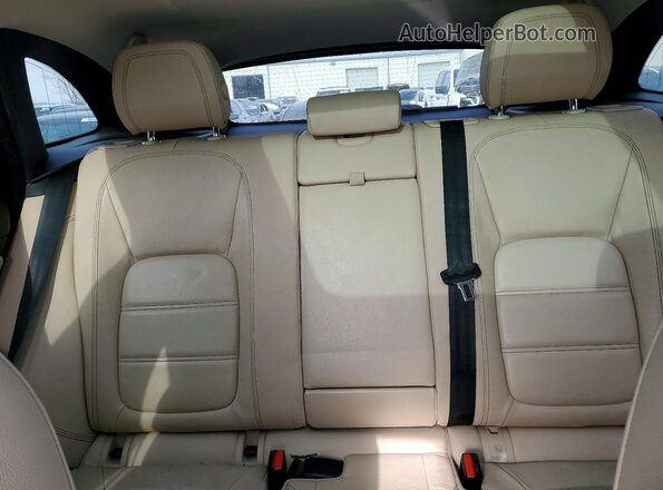 SADCK2EV2JA264084 2018 JAGUAR F-PACE Red Widok tylnych siedzeń