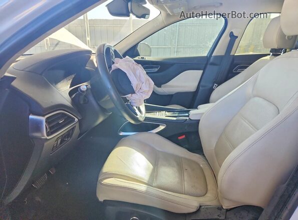 SADCK2GX4KA359360 2019 JAGUAR F-PACE White Widok wnętrza z przodu
