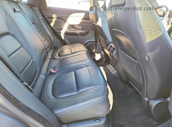 SADCM2BV5HA099477 2017 JAGUAR F-PACE Белый Вид задней части салона