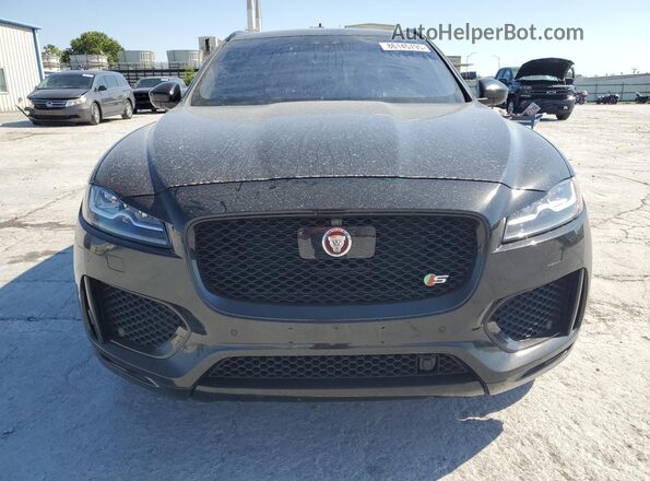 SADCM2BV6HA897521 2017 JAGUAR F-PACE Black Вид спереду