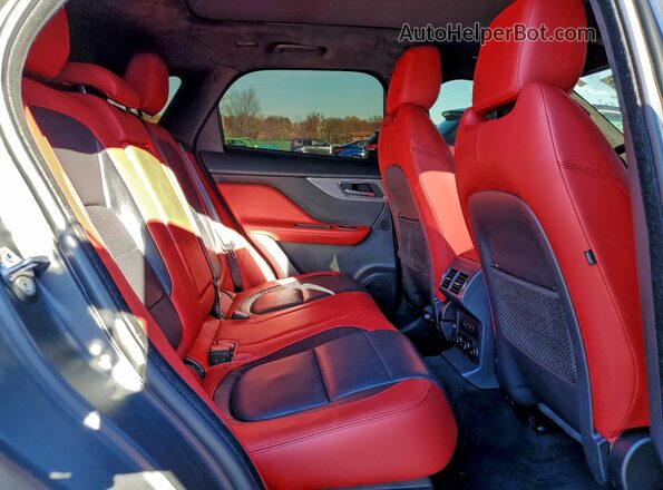 SADCM2FV4KA600196 2019 JAGUAR F-PACE Gray Vista interior trasera