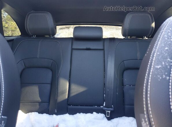 SADCT2EX1RA725107 2024 JAGUAR F-PACE Черный Вид задних сидений