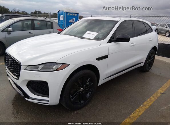 SADCT2FU2RA737688 2024 JAGUAR F-PACE Белый Передняя левая четверть