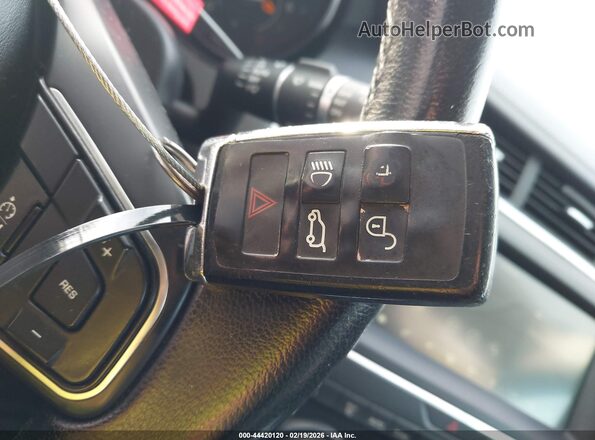 SADFJ2FX0K1Z42302 2019 JAGUAR E-PACE Черный Вид панели приборов