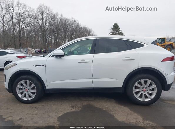 SADFJ2FX3K1Z47493 2019 JAGUAR E-PACE Белый Панорамный вид салона 360°