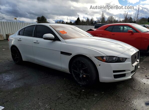 SAJAD4BN4HA978260 2017 JAGUAR XF Белый Передняя правая четверть