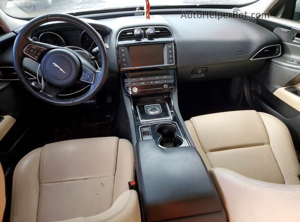 SAJAD4BN4HA978260 2017 JAGUAR XF Белый Вид панели приборов