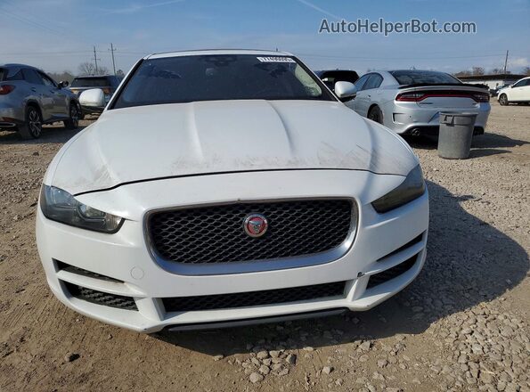 SAJAD4FN2JCP33347 2018 JAGUAR XF Белый Вид спереди