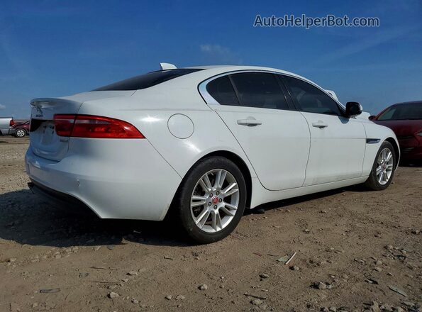SAJAD4FN2JCP33347 2018 JAGUAR XF Белый Задняя правая четверть