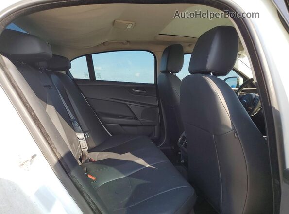 SAJAD4FN2JCP33347 2018 JAGUAR XF Белый Вид задних сидений