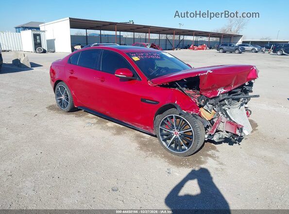 SAJAG4FV2JCP17723 2018 JAGUAR XF Красный Передняя правая четверть