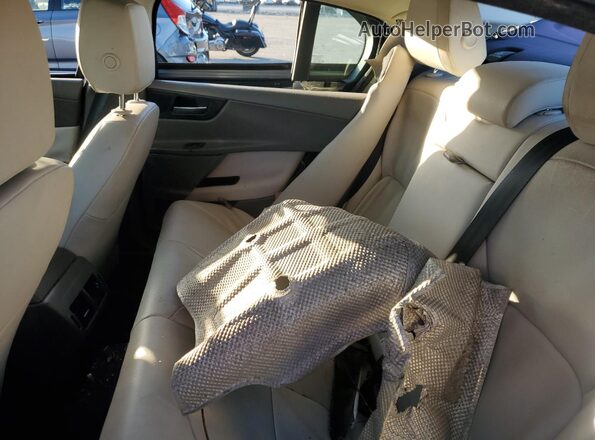 SAJAJ4FX4JCP21694 2018 JAGUAR XF Серебряный Вид задних сидений