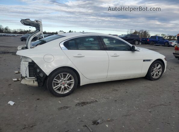 SAJAJ4FX4JCP25812 2018 JAGUAR XF Белый Задняя правая четверть