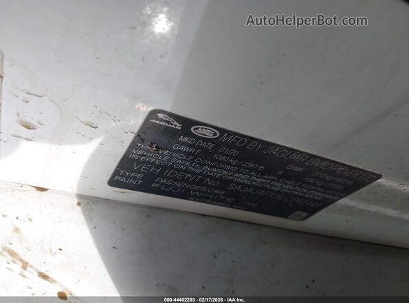 SAJAJ4FXXLCP63449 2020 JAGUAR XF Белый Вид подкапотного пространства