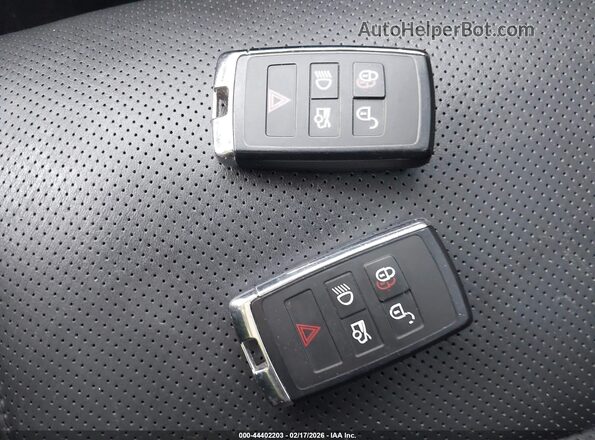 SAJAJ4FXXLCP63449 2020 JAGUAR XF Белый Вид панели приборов