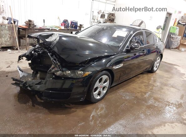 SAJAR4FX0JCP39263 2018 JAGUAR XF Black Przód lewy