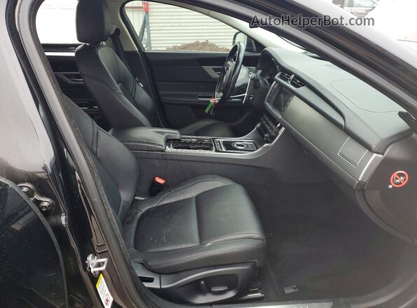 SAJBJ4BV6GCY22074 2016 JAGUAR XF Black Front interior view