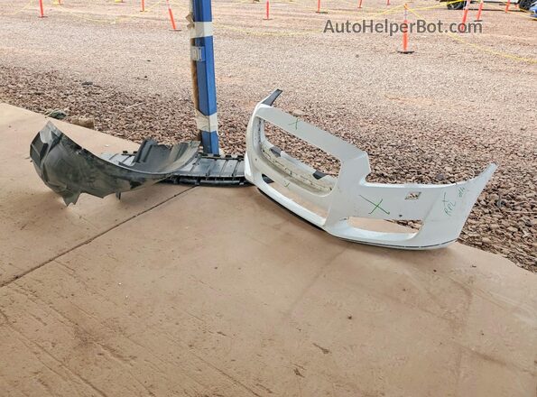 SAJWA1C72H8W08798 2017 JAGUAR XJ Белый Вид подкапотного пространства