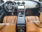 2019 Jaguar Xj R - Sport Gray vin: SAJWA1C76K8W19973